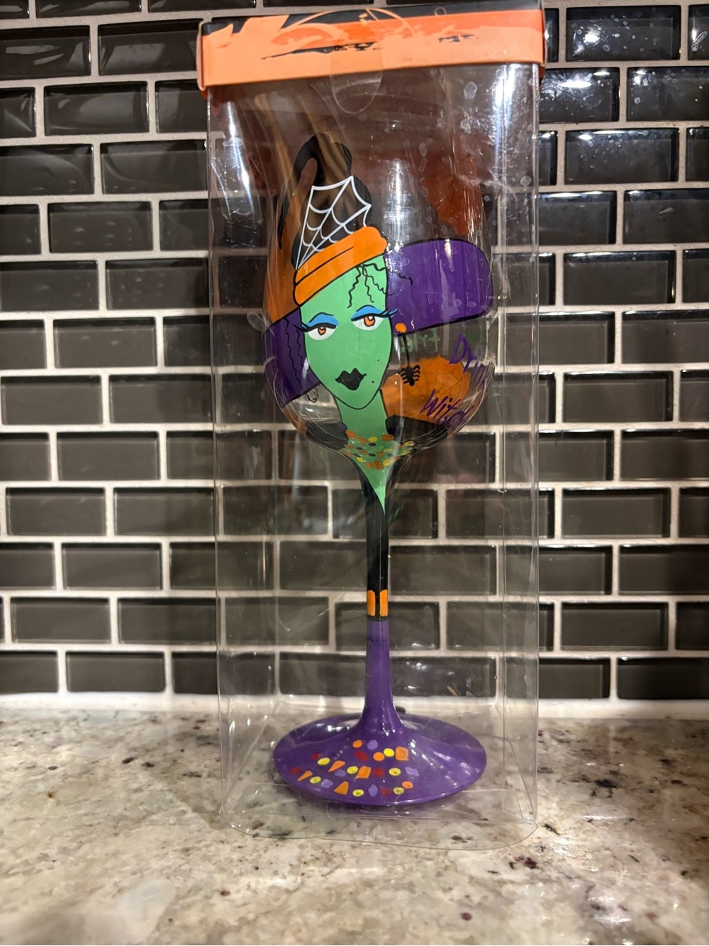 NIB Hand-Painted Halloween Witch Wine Glass - Chillin with my ghoul friends